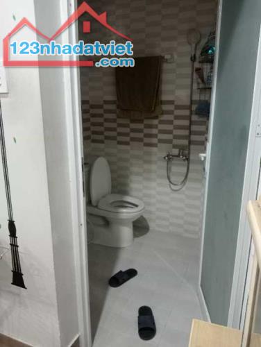 Nhai tân phú, vừa tầm tiền ,gần nhiều tiện ích ích - 1