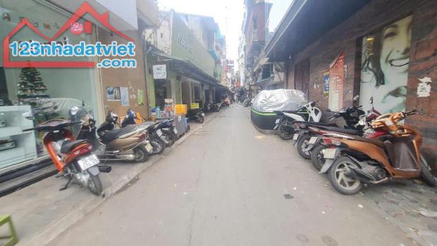 Bán đất tặng nhà C4 phố Tây Sơn - Đống Đa - DT80m2 - Sổ đẹp nở hậu - Giá bán 9,9 Tỷ - 2