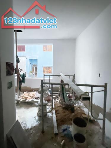 BÁN NHÀ HẺM PHẠM VĂN CHÍ QUẬN 6 - 110M2 - 2