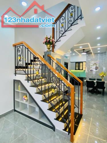 NHÀ BÁN, 4 TẦNG, HẺM THOÁN, ĐƯỜNG SỐ 9, 40m2, GÒ VẤP, NHỈNH 5 TỶ - 3