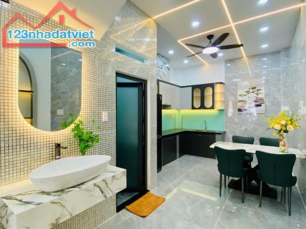 NHÀ BÁN, 4 TẦNG, HẺM THOÁN, ĐƯỜNG SỐ 9, 40m2, GÒ VẤP, NHỈNH 5 TỶ - 4