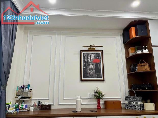 RẺ HƠN THỊ TRƯỜNG 1 TỶ NHÀ PHỐ 4 TẦNG ĐƯỜNG 8M - 80M2 KDC GREEN RIVERSIDE HUỲNH TẤN PHÁT - 4