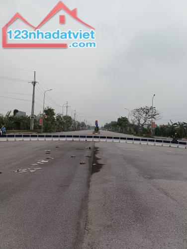 Bán Đất -Xã Mai Đình (Sóc Sơn)- Trục Chính Kinh Doanh -49 Triệu/M2
