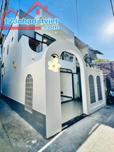 SIÊU PHẨM - 3 PN - GẦN ĐẠI HỌC CÔNG NGHIỆP , DT 58 M2, 4,5 x12 M . LÝ THƯỜNG KIỆT, P4 ,GV