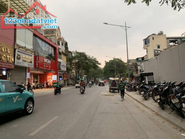 Mặt Phố Nguyễn Thái Học 8 Tầng 1 Hầm 150M2 82 Tỷ 2 Mặt Thoáng Trước Sau
