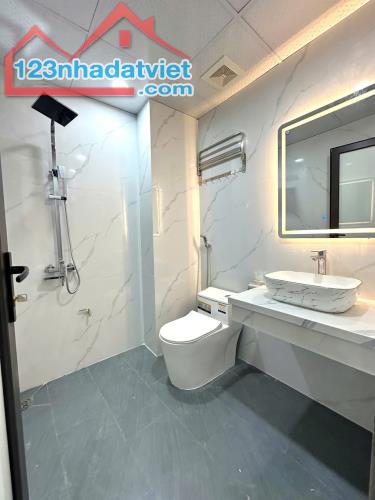 Bán nhà riêng tại Nguyễn Chính, Tân Mai, Hoàng Mai, Hà Nội, giá 7,4 tỷ, 36m². - 3