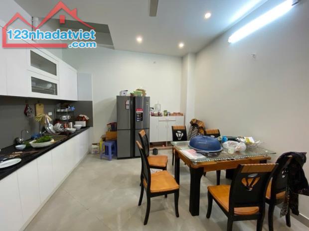 NHÀ HIẾM PHỐ NGUYỄN LƯƠNG BẰNG-ĐỐNG ĐA-64M2-4T-GIÁ CHỈ 12,8 TỶ - 1