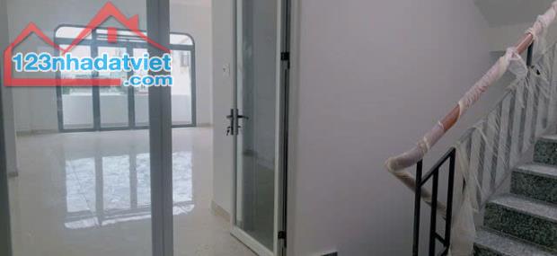 Bán nhà cách mặt tiền 19m hà huy giáp, phường thạnh lộc q12, nhà mới 100% hem 6m xe tải - 3