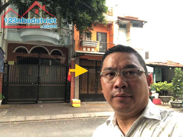 🏘️ Nhà mặt tiền,Trần thủ độ, Tân Phú, 105 m2, đường 16m, 13.x tỷ.