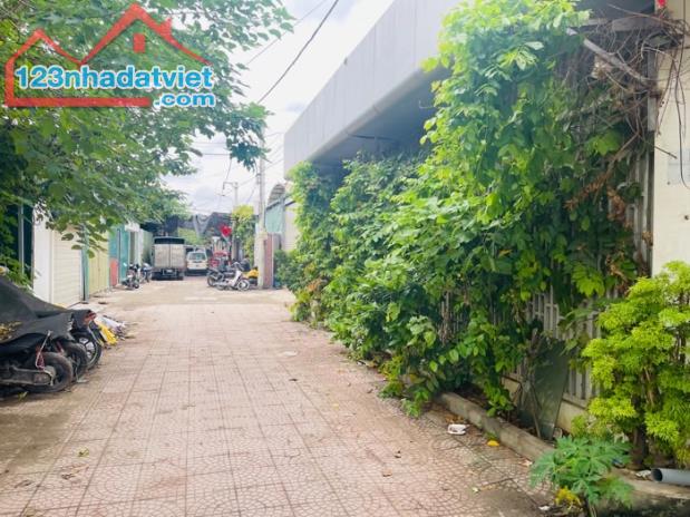 Nhà đẹp Lĩnh Nam ở luôn- 3 bước ra ô tô 38m2 3.6 tỷ