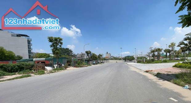 DUY NHẤT MẢNH ĐẤT VÀNG TÁI ĐỊNH CƯ NGỌC THỤY 80M, MT6M, THÔNG SỐ KIM CƯƠNG,VÔ VÀN TIỆN ÍCH - 4