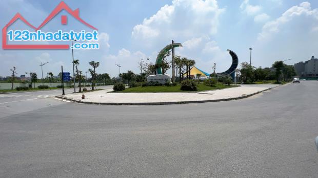 DUY NHẤT MẢNH ĐẤT VÀNG PHỐ GIA THƯỢNG 80M, MT6M, THÔNG SỐ KIM CƯƠNG, VÔ VÀN TIỆN ÍCH - 1