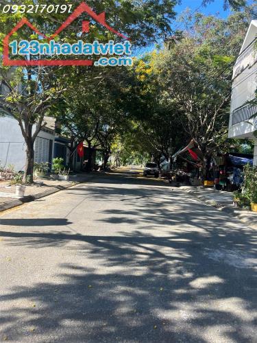Hàng Còn Sót Lại- Lô duy nhất 1.880 tỷ Tái Định Cư Đất Lành. Sổ đỏ - Xây Dựng tự do. - 2