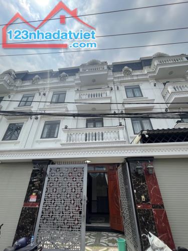 Nhà 4 Tầng Gara Ô Tô, 78m², 4PN, 5WC – Sát Tân Bình, Giá Sốc Chỉ 8.4 Tỷ!