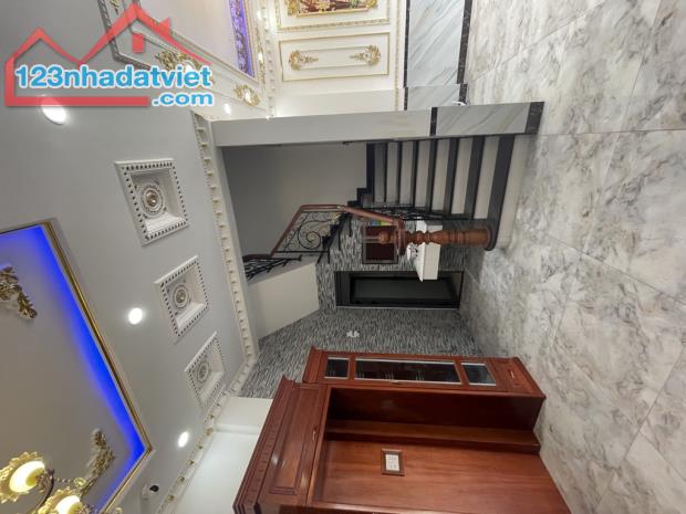 Nhà 4 Tầng Gara Ô Tô, 78m², 4PN, 5WC – Sát Tân Bình, Giá Sốc Chỉ 8.4 Tỷ! - 3
