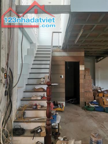 Bán đất tặng xưởng đường Tân Xuân 2 678m thổ cư chỉ 18.5 tỷ Xã Tân Xuân Huyện Hóc Môn - 2