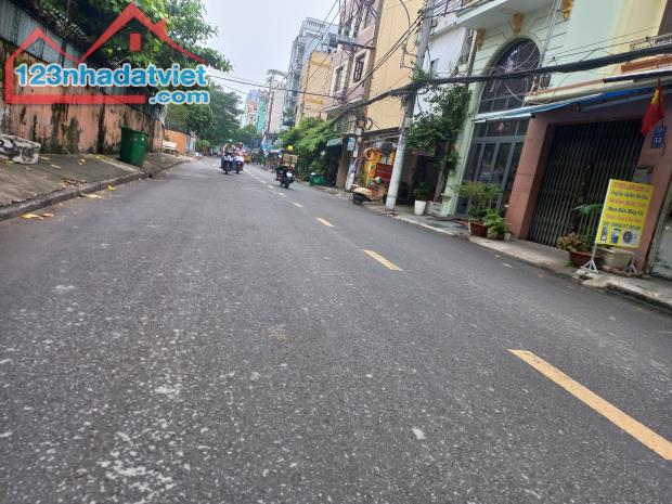 🔥 Nhà 6 tầng hẻm lớn 8m Nhất Chi Mai – 4 x 18m, giá: 13.5 tỷ TL