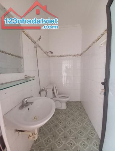 Bán nhà Thiên Lôi, Vĩnh Niệm, Lê Chân, Hải Phòng. 3,5 tầng, 48,8m2, 2,75 tỷ. Ngang 3,85m, - 2