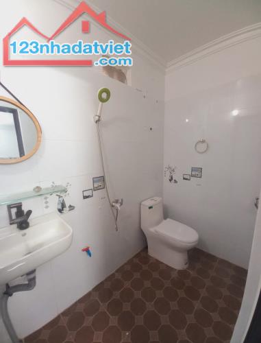 Bán nhà Thiên Lôi, Vĩnh Niệm, Lê Chân, Hải Phòng. 3,5 tầng, 48,8m2, 2,75 tỷ. Ngang 3,85m, - 3