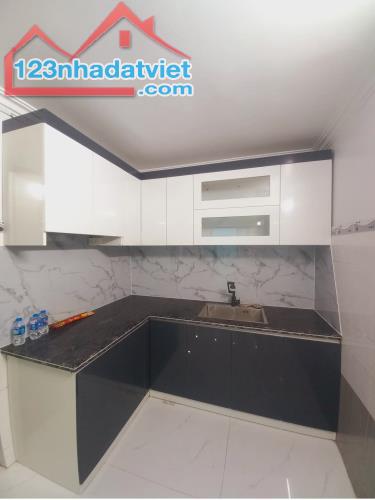 Bán nhà Thiên Lôi, Vĩnh Niệm, Lê Chân, Hải Phòng. 3,5 tầng, 48,8m2, 2,75 tỷ. Ngang 3,85m, - 5