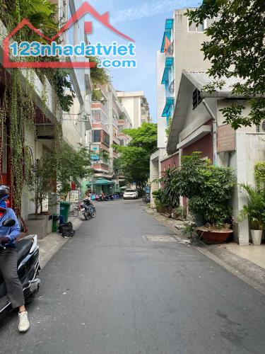 BÁN TÒA NHÀ MẶT TIỀN 9 HOA CAU – P.7, QUẬN PHÚ NHUẬN – KẾ HOA SỨ HOA PHƯỢNG - 4