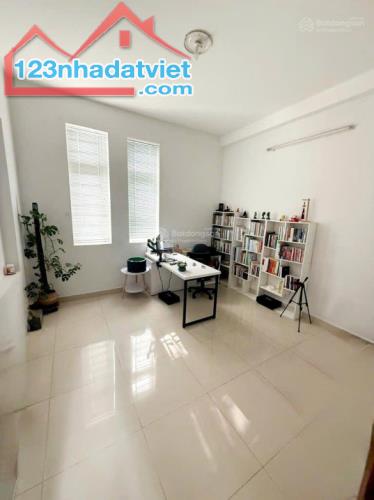 Bán nhà KDC Bình Hưng đối diện Bến xe Quận 8, 100m2 - chỉ nhỉnh 8 tỷ - 3