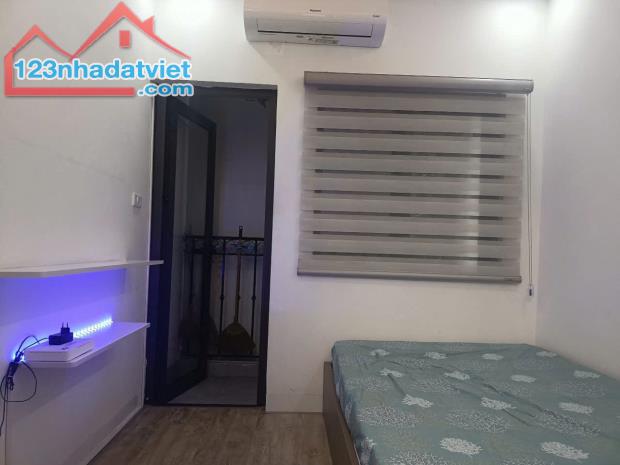 Cho thuê căn hộ chung cư tầng 2 , 2 phòng ngủ 1 vệ sinh tại Phúc Diễn, Bắc Từ Liêm - 1