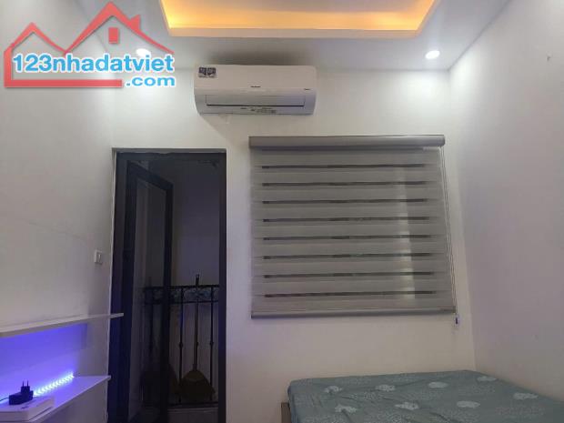 Cho thuê căn hộ chung cư tầng 2 , 2 phòng ngủ 1 vệ sinh tại Phúc Diễn, Bắc Từ Liêm - 2