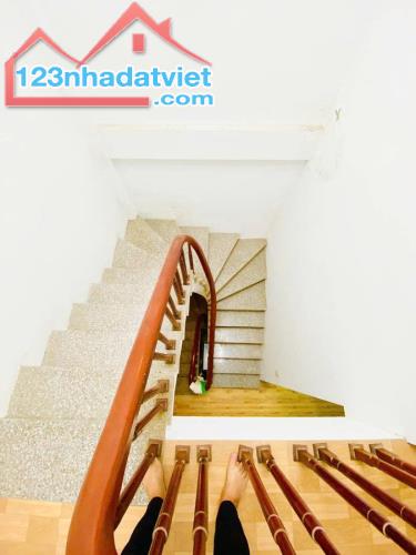 Nhỉnh 9 Tỷ - Vũ Tông Phan, Thanh Xuân - Oto - Kinh Doanh - 35m*5 Tầng. - 3