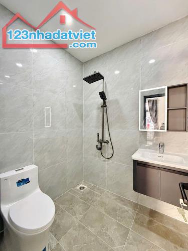 🔥🔥CHÀO BÁN SIÊU PHẨM ĐẸP TUYỆT, CÓ PHÒNG NGỦ DƯỚI TRỆT - ĐƯỜNG CÂY TRÂM - GÒ VẤP - 4