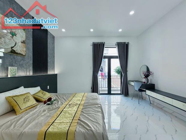 🔥🔥CHÀO BÁN SIÊU PHẨM ĐẸP TUYỆT, CÓ PHÒNG NGỦ DƯỚI TRỆT - ĐƯỜNG CÂY TRÂM - GÒ VẤP - 5