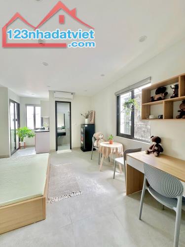 BÁN NHÀ 18 PHÒNG FULL NỘI THẤT - DOANH THU 150TR/THÁNG Đống Đa - Trung tâm quận - 5
