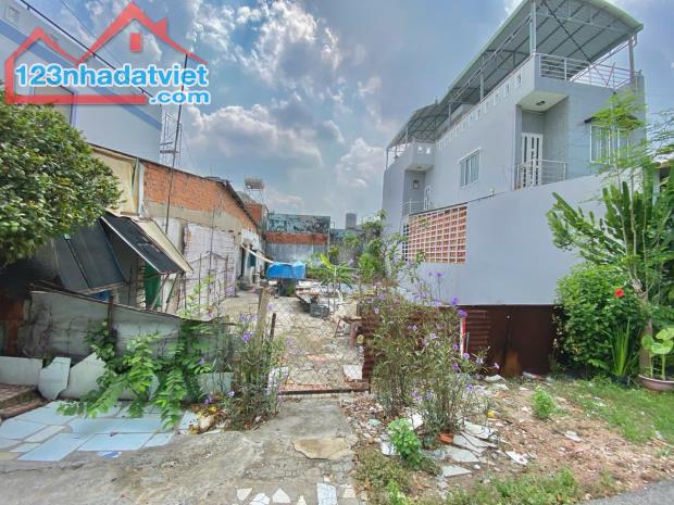 HẠ GIÁ BÁN GẤP !! Đất khu Việt Kiều xã Tân Thông Hội - Củ Chi 174M2