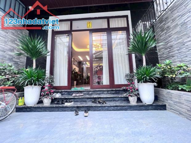 NHÀ SIÊU ĐẸP NGUYỄN VĂN CỪ - LÝ SƠN -LONG BIÊN - Ở NGAY