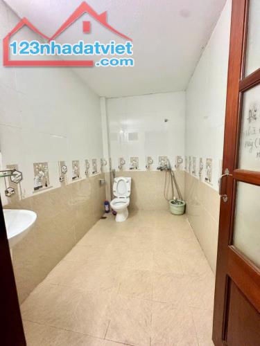 Bán nhà phố Lê Thanh Nghị - Bách Khoa - 52m2 x 5 Tầng - 8 phòng - MT 4.8m - NGÕ THÔNG - 4