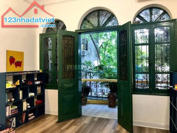 BÁN NHÀ RIÊNG ĐƯỜNG XUÂN DIỆU - MẶT NGÕ Ô TÔ ĐI - DIỆN TÍCH 90M2 - GIÁ 33 TỶ - 1