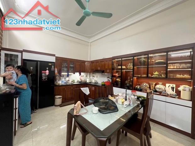 BÁN NHÀ 2.65 TỶ 3 TẦNG 71M2 ( HƯỚNG BẮC ) NGÕ KHU BÃI VƯỢT - 2