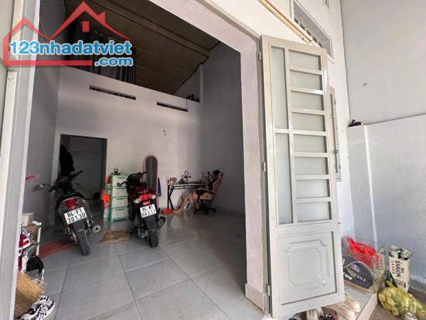 Bán nhà Hà Huy Giáp, Thạnh Lộc Quận 12 - DT 85m2 – GIÁ TỐT CHỈ 3.95 TỶ