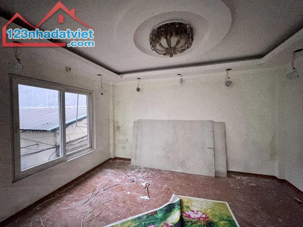 BÁN NHÀ KIM GIANG THANH XUÂN 6.1 TỶ 34M VỊ TRÍ CỰC ĐỈNH 10M RA PHỐ FULL NỘI THẤT - 2