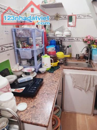 Bán nhà Bùi Thế Mỹ, P10, Tân Bình, gần Lạc Long Quân, 2 tầng, chỉ hơn 1 tỷ - 2
