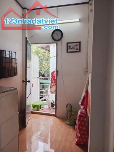 Bán nhà Bùi Thế Mỹ, P10, Tân Bình, gần Lạc Long Quân, 2 tầng, chỉ hơn 1 tỷ - 4