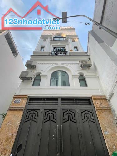 Quá Hot...CHDV ngay chợ Gò Vấp- 5 tầng,xe hơi vào nhà,sẵn dòng tiền ~600 triệu/năm.Nguyễn