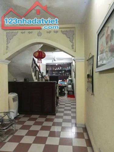 NHÀ MẶT PHỐ HOÀNG HOA THÁM - TÂY HỒ - NHÀ 2 MẶT TIỀN - 1 MẶT PHỐ VÀ 1 MẶT NGÕ - XÂY 5 TẦNG - 4