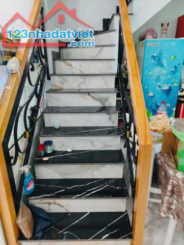 Bán nhà 3.5 tấm Phan Huy Ích p12 gò vấp.xe hơi đỗ cửa chỉ 4.2 tỷ - 3