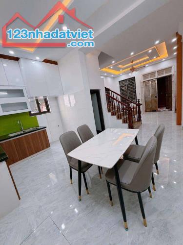 Bán Nhà 5 Tầng Mới Kính Koong Tại Phú Minh – Mặt Tiền 6.2m – Giá tốt – Lô Góc - 2