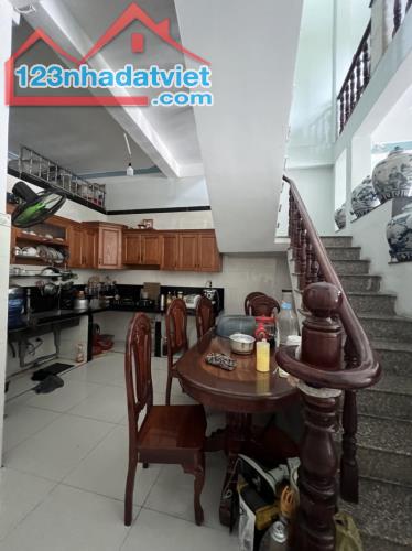 Bán nhà 3 Tầng MẶT TIỀN kinh doanh Hai Bà Trưng khu vực kinh doanh sầm uất - 4