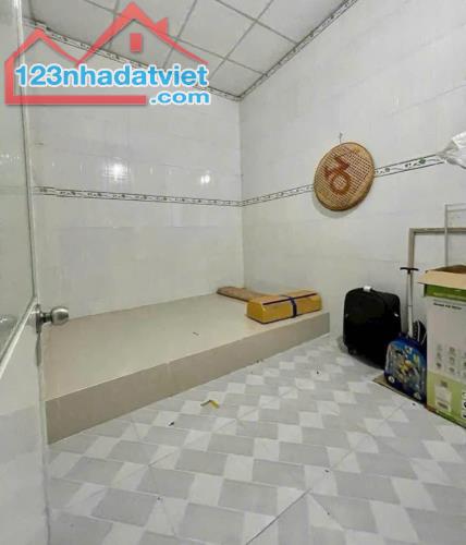 Giá Sốc Giảm sâu Giá 870tr Sổ Hồng Riêng Sẵn 128m2 ở Bà Điểm 6  Hóc Môn chủ ngộp bán nhanh - 2