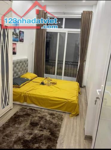 Siêu phẩm nhà Khương Trung, Thanh Xuân, 42m2, 3 tầng, 3 ngủ chỉ 5,8 tỷ - 1