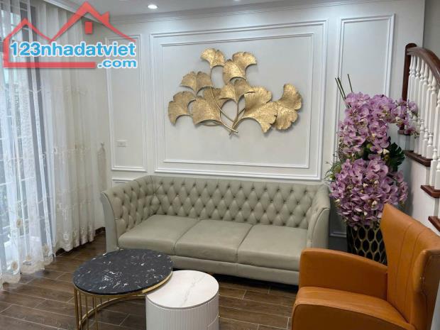 BÁN NHÀ 7 TẦNG THANG MÁY DV CÂY QUÝT, 50M GIÁ CHỈ 16 TỶ, Ô TÔ, KINH DOANH VP - 2