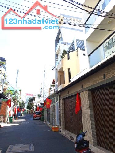 CẦN BÁN GẤP NHÀ MT ĐƯỜNG QUÁCH HỮU NGHIÊM, TÂN PHÚ, 125 M2, 2 LẦU CHỈ 12,8 TỶ.